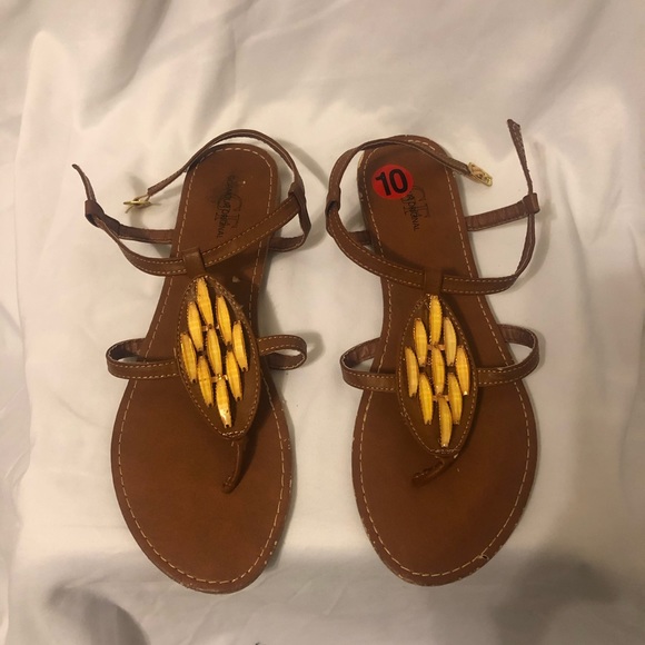 Women’s shoes - Picture 2 of 8